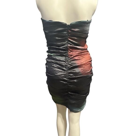 Nicole Miller  Strapless Surplice Front Ruched Ombre Mini Dress Size 6 NWT - Picture 3 of 11